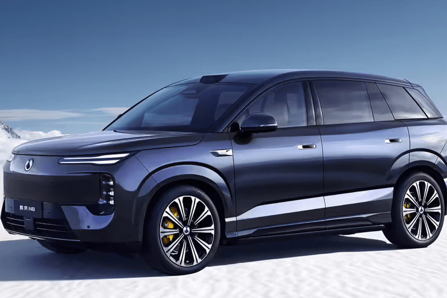BYD's Premium Push: Yangwang, Denza and the Second-Generation Seal 07