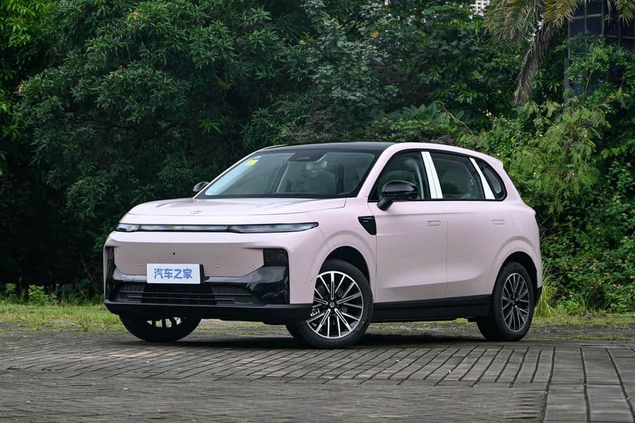 Leapmotor B10 exterior